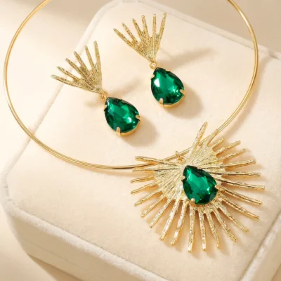 Anti-Tarnish Hedgehog Hasli Set With Earrings